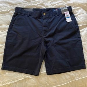 vineyard vibes classic fit 9” breaker short NWT